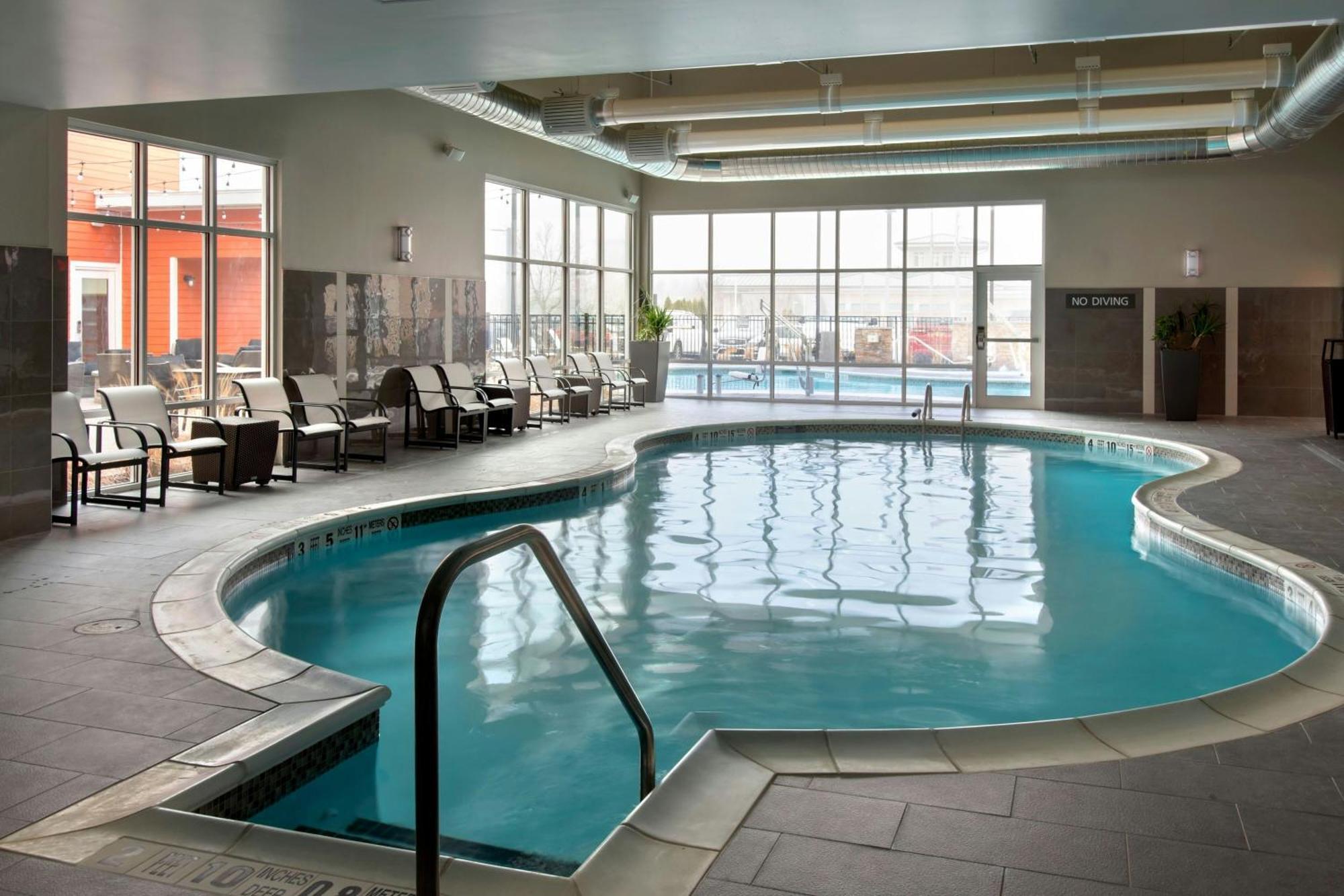 Residence Inn By Marriott New York Long Island East End Riverhead Exterior photo